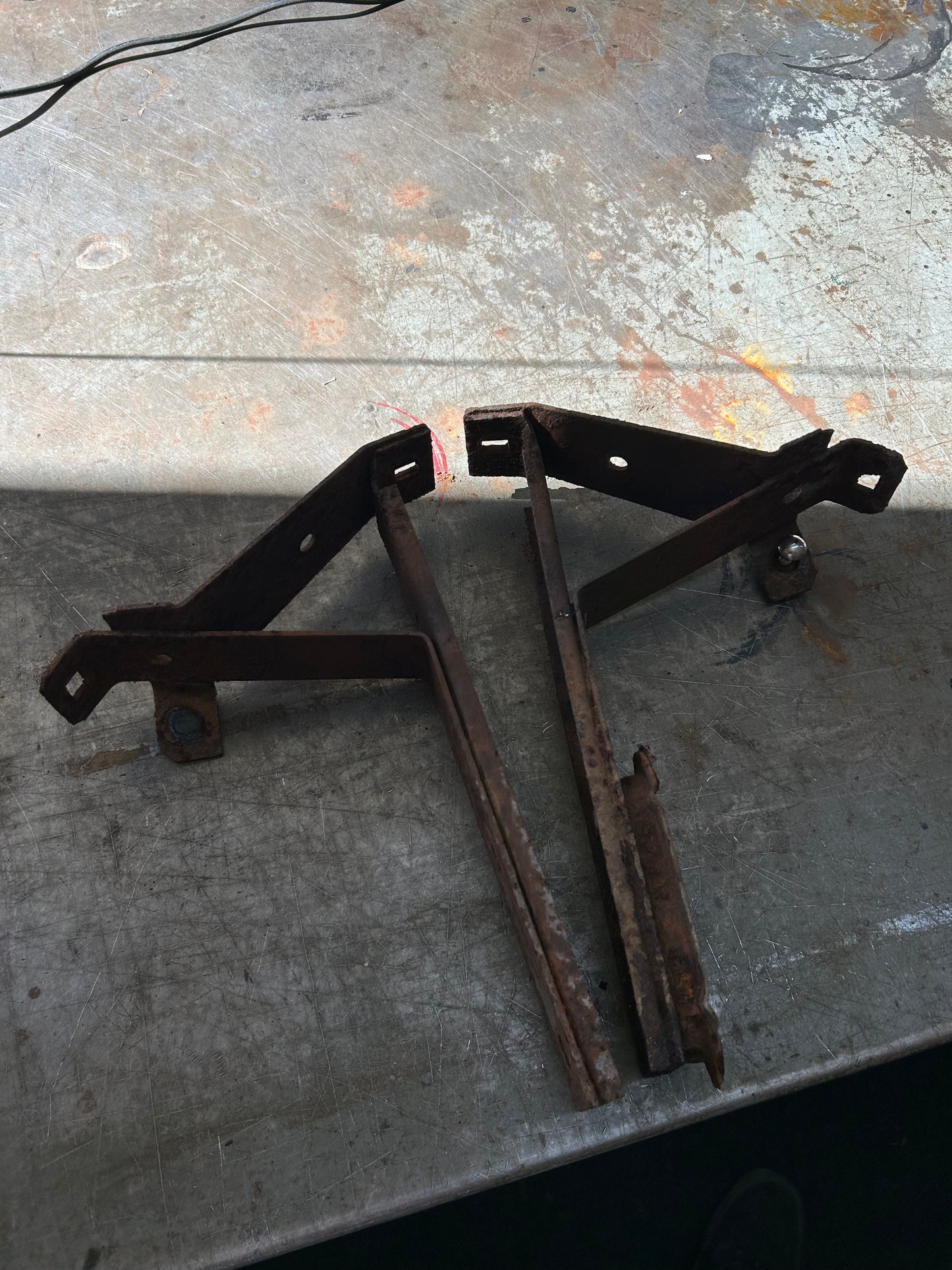 Late Type 3 Rear Bumper Bracket Pair