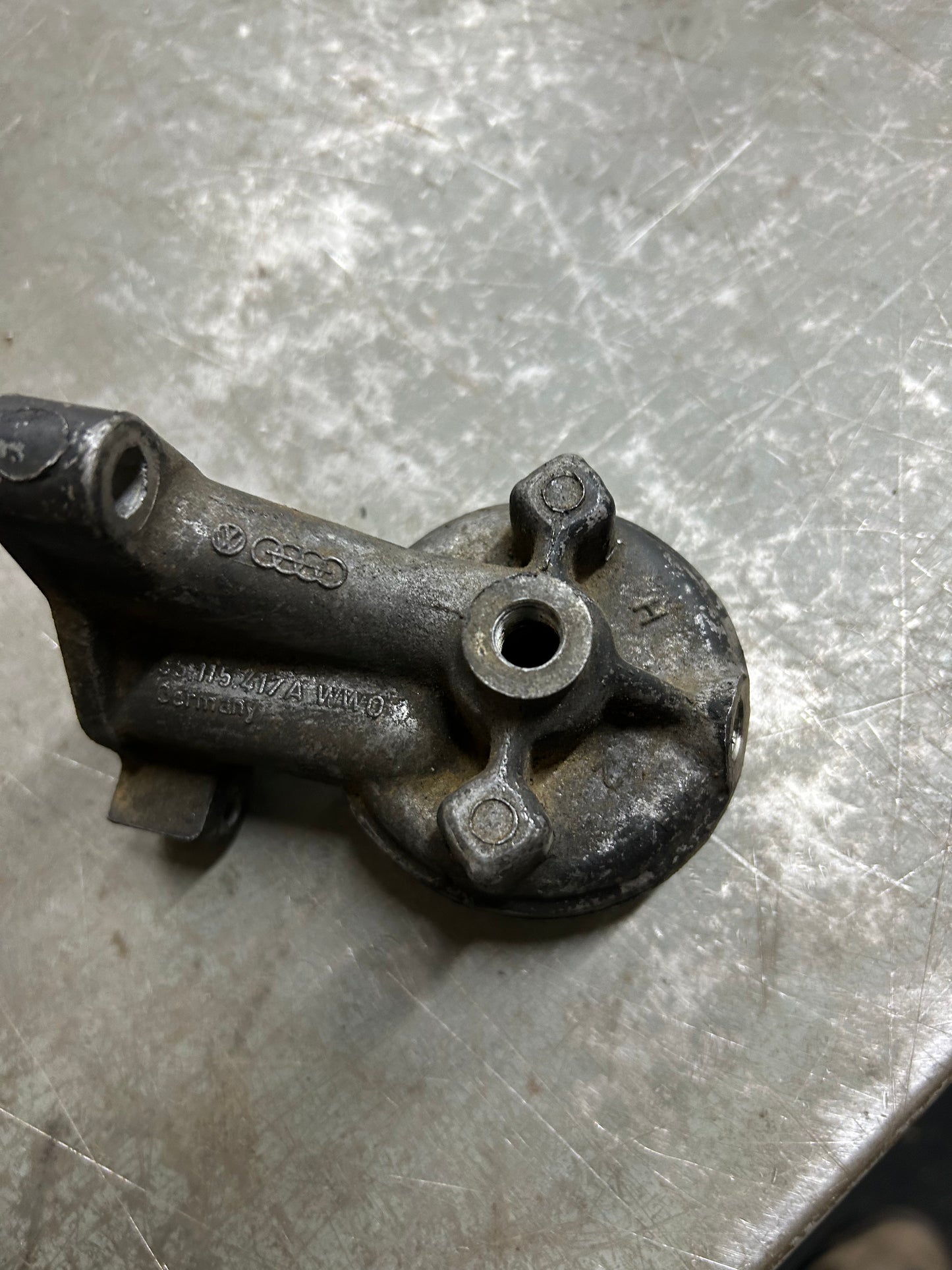 MK1/MK2 Oil Filter Mount Housing