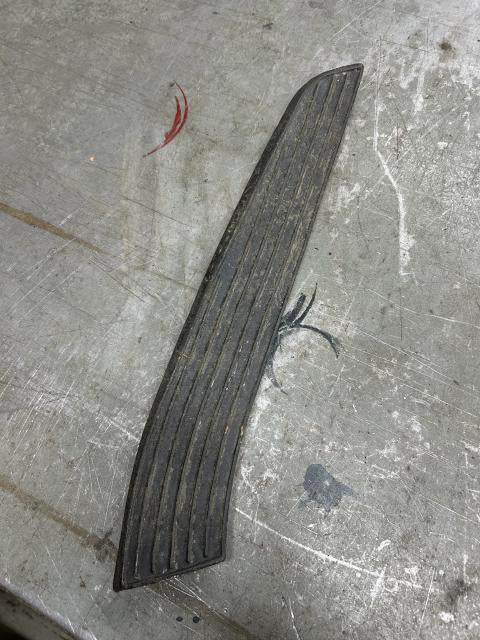 1968-72 Type 2 Baywindow Bumper Step Pad