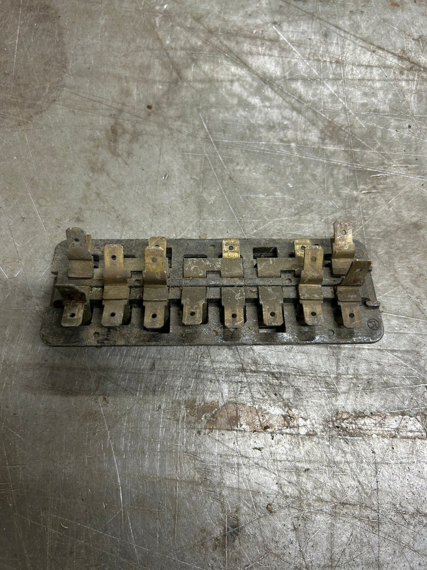 1966-Earlier 8 Pin Type 1 Beetle/Ghia Fuse Panel/Fuseblock