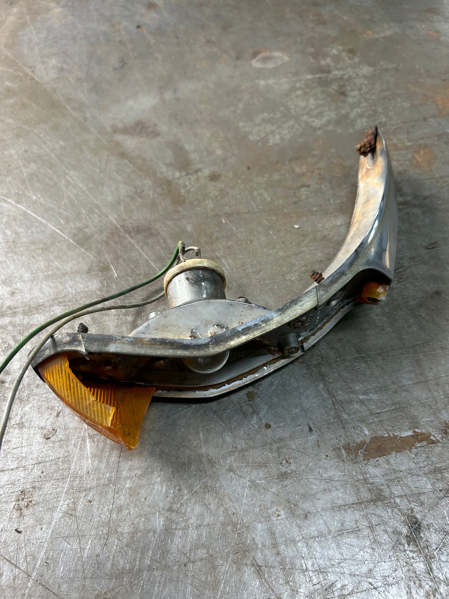 Earlier Model Type 3 Left Front Turn Signal Housing