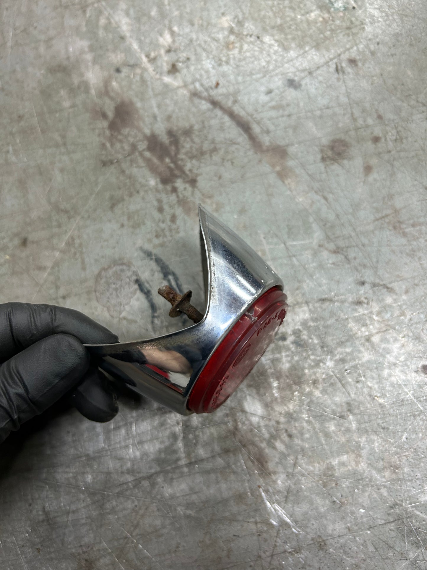 1969-Earlier Type 3 Left Rear Reflector