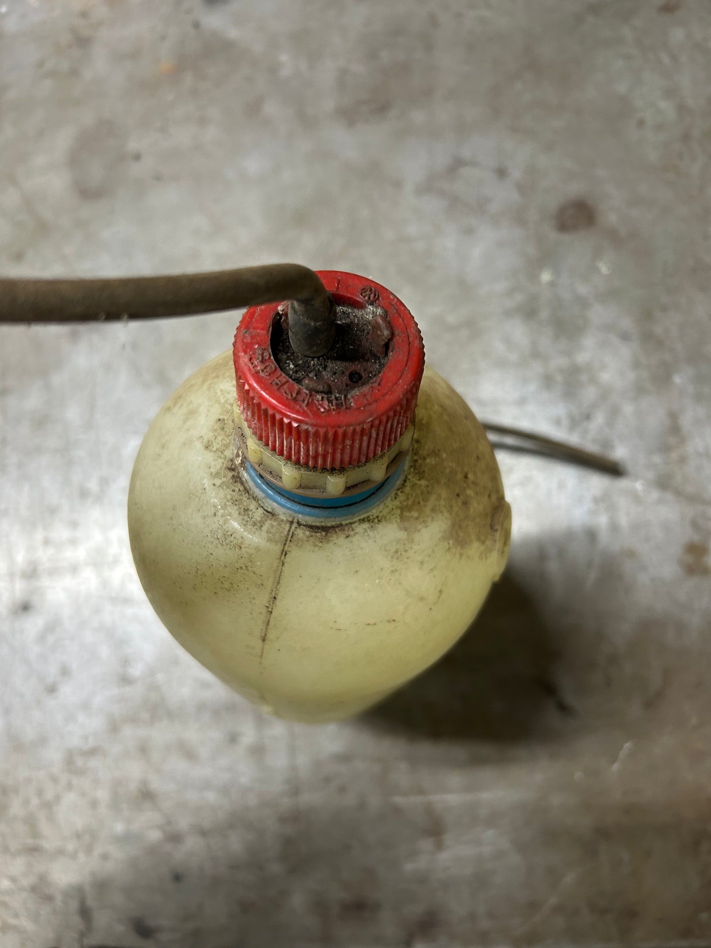 Late Type 3/Ghia Washer Bottle