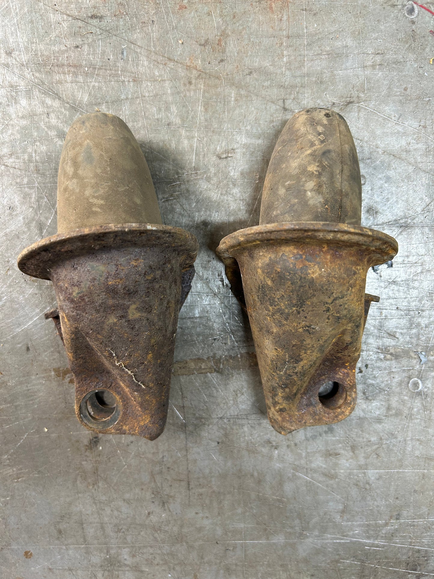 1967-Earlier Type 1 Beetle/Ghia Rear Bump Stop Bracket Pair