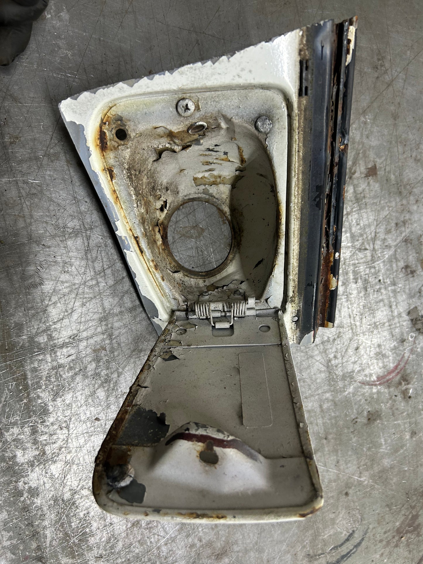1971-72 Type 1 Beetle Fuel Door Body Section