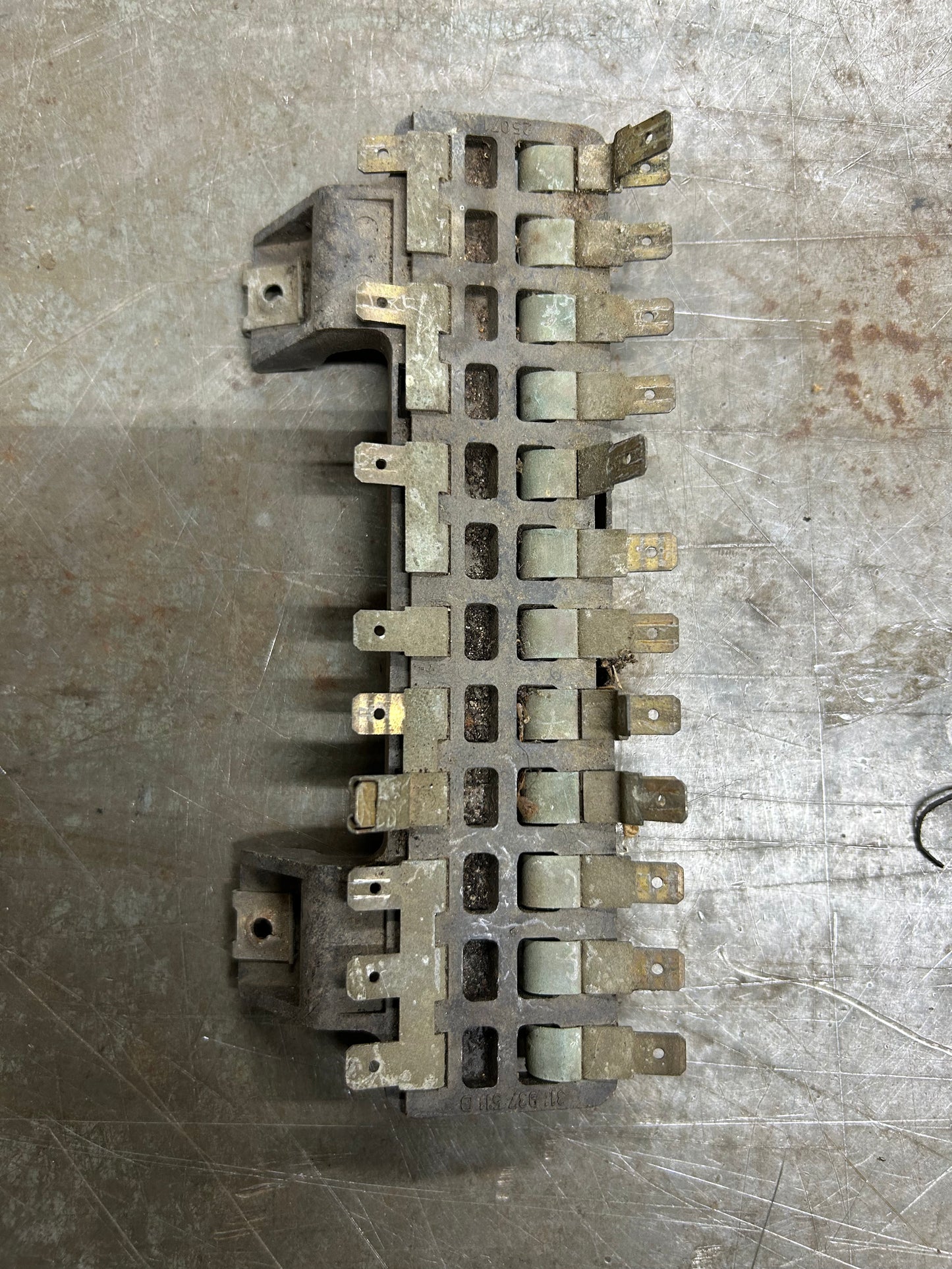 1969-76 Type 3/914 Fuse Panel/Fusebox