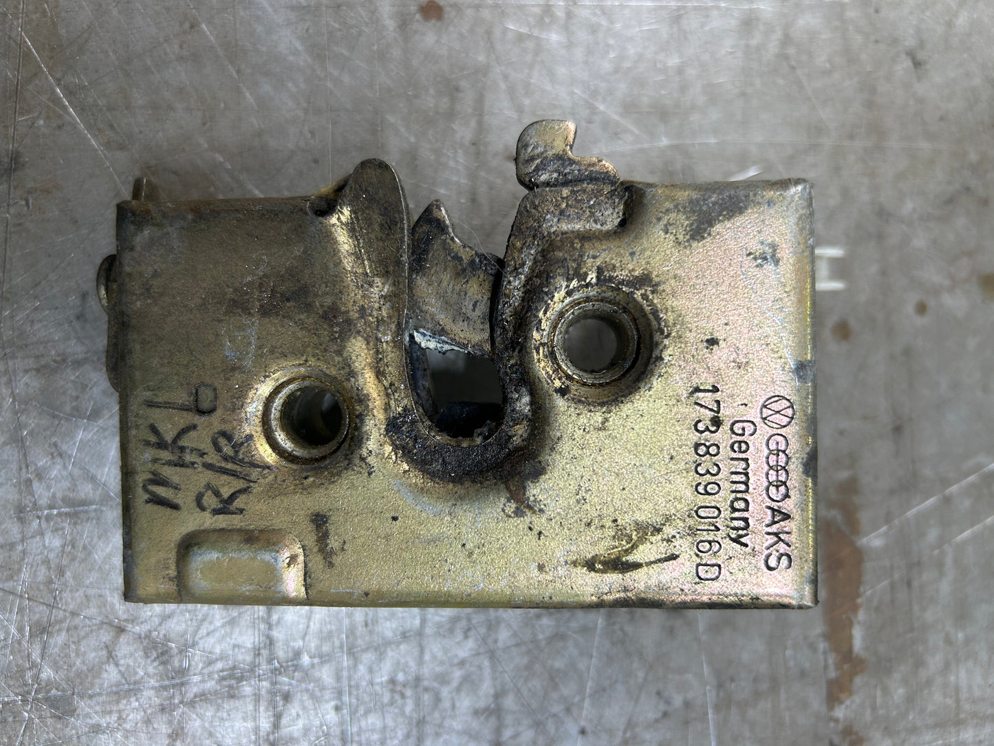 1974-84 MK1 Rabbit/Jetta 4 Door Right Rear Door Latch
