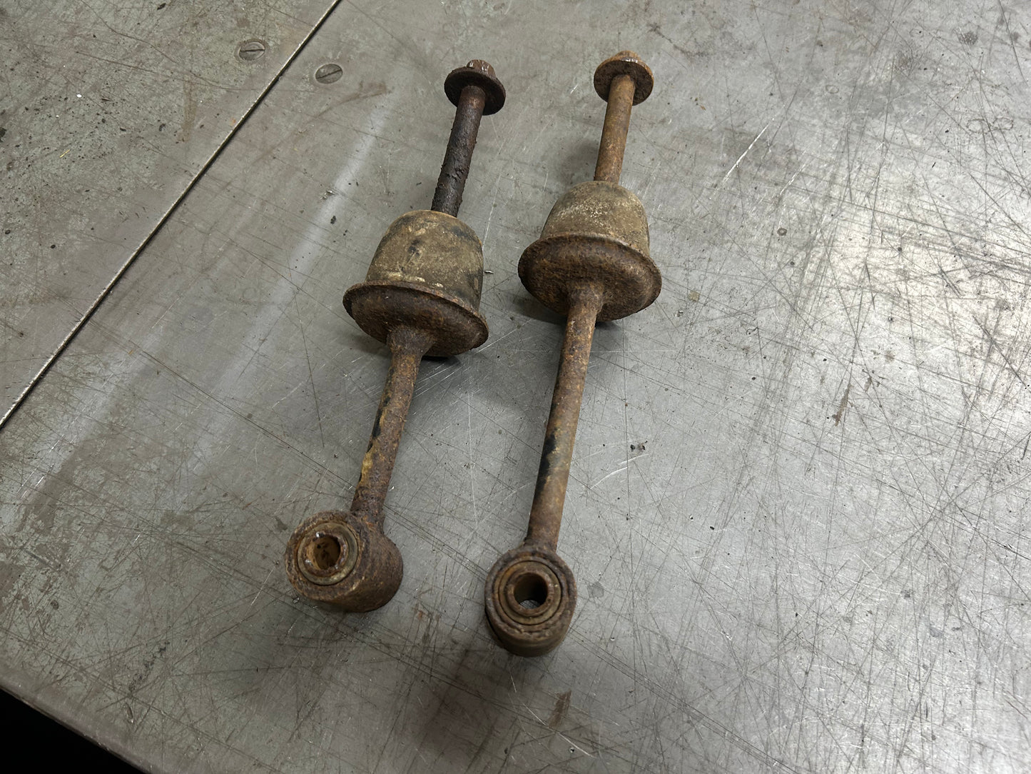 1967-68 Type 3 Rear Sway Bar Link Pair