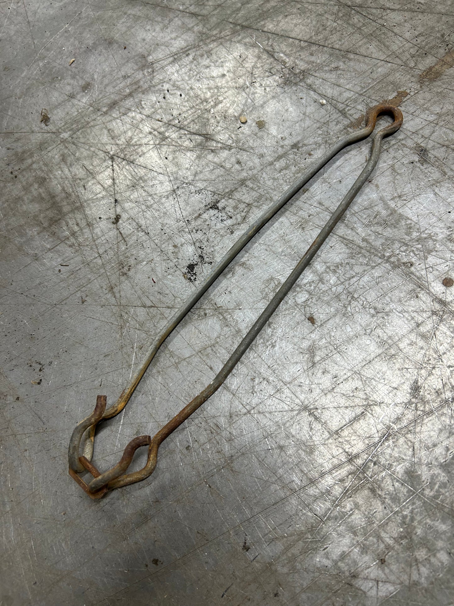Type 2 Bus Engine Decklid Prop Rod