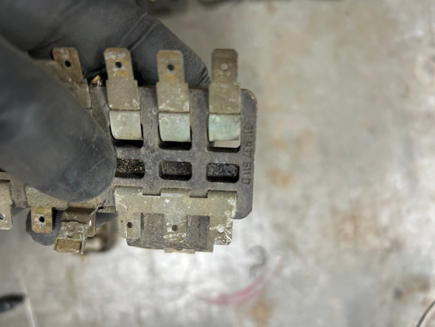 1969-76 Type 3/914 Fuse Panel/Fusebox