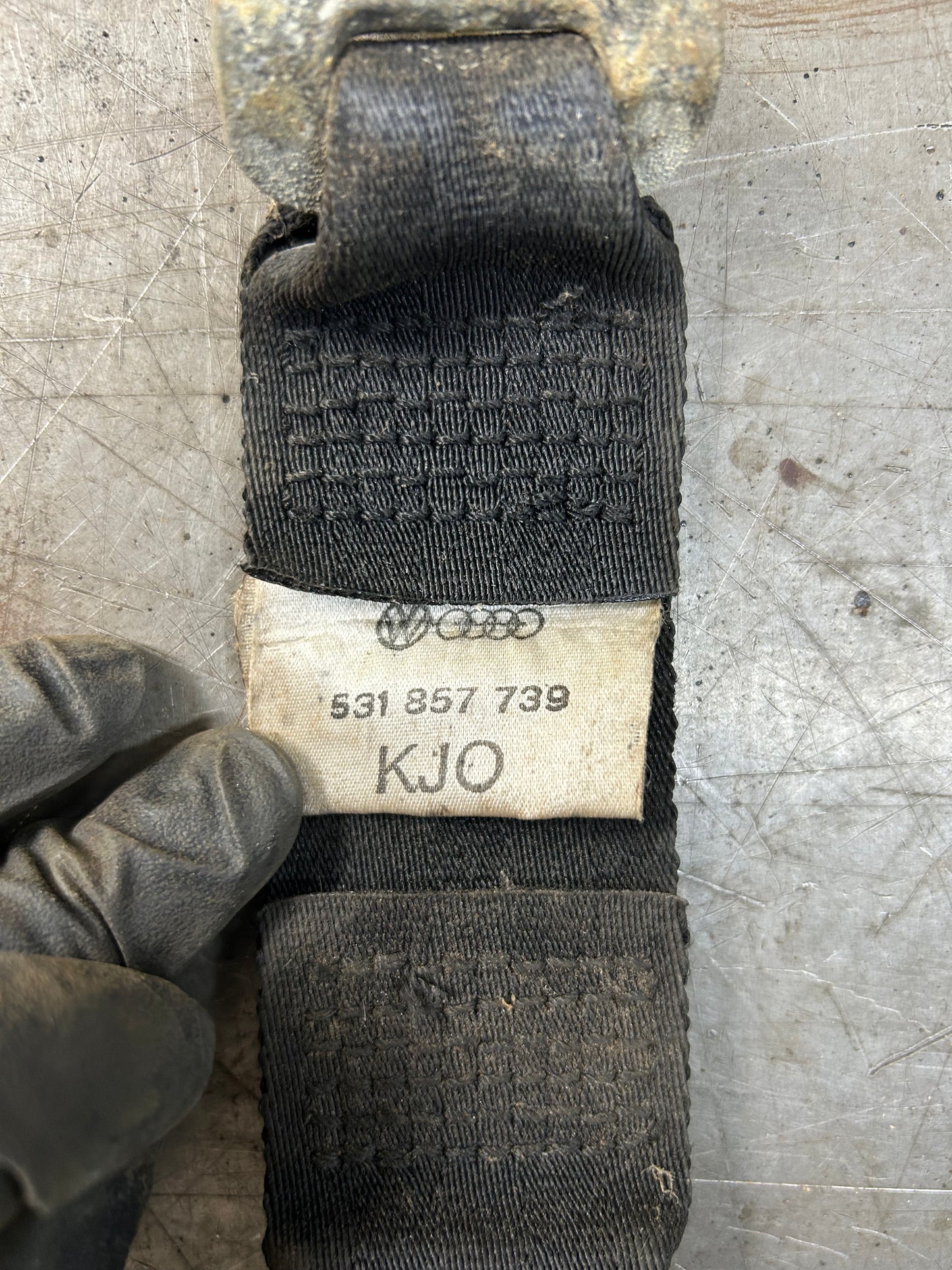 1981-84 Late Westy MK1 Rabbit Rear Seat Belt Set