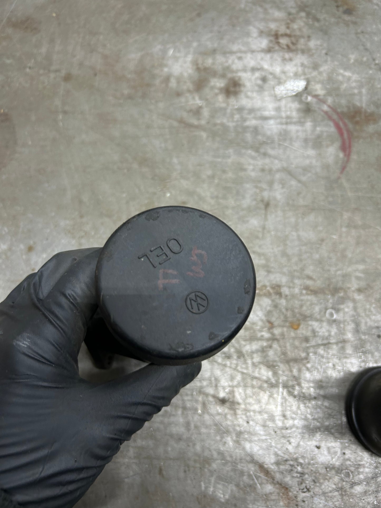 1975-79 Type 1 Beetle Fuel Injection Engine Oil Filler