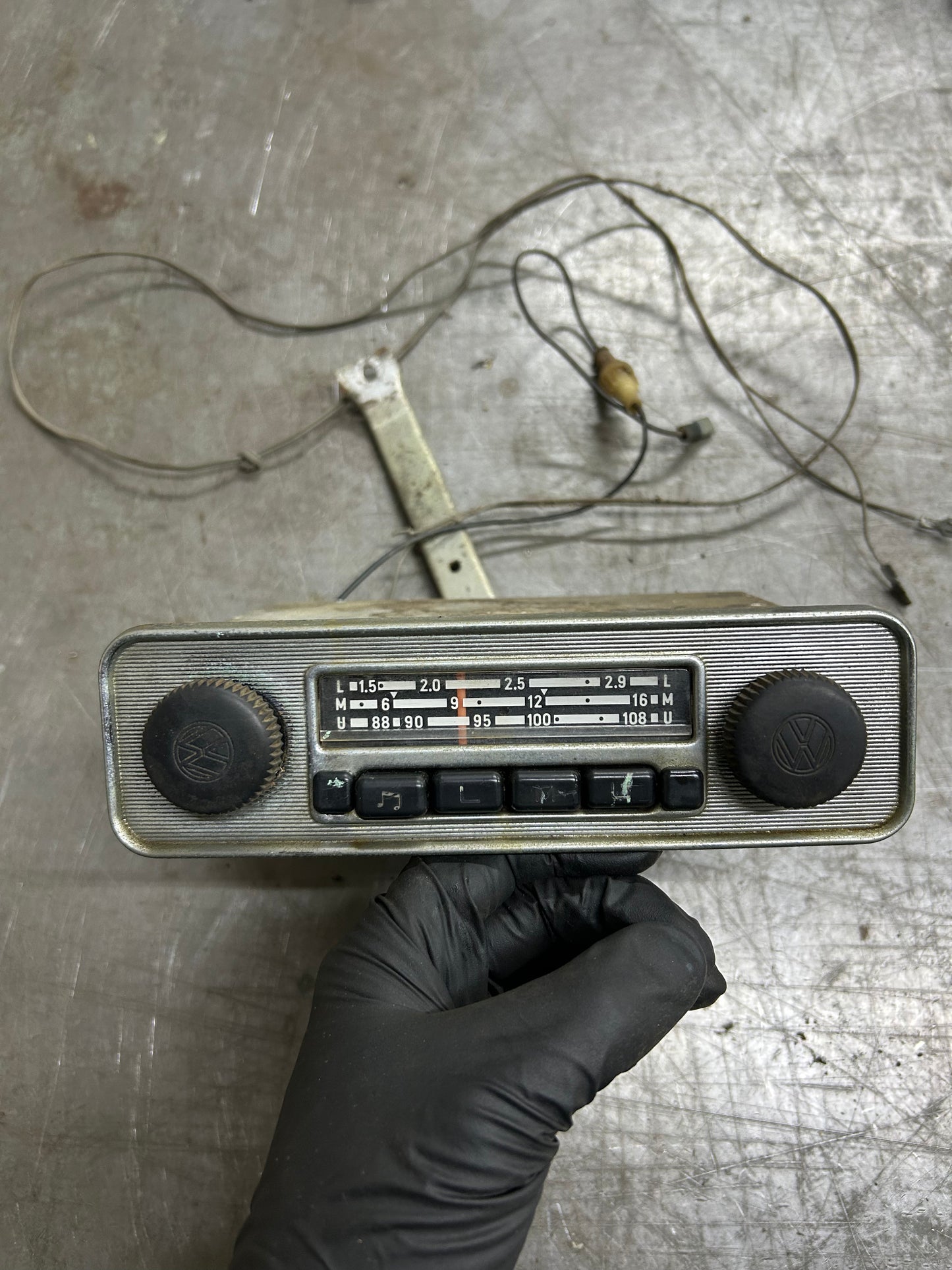Grundig Emden LMU Radio