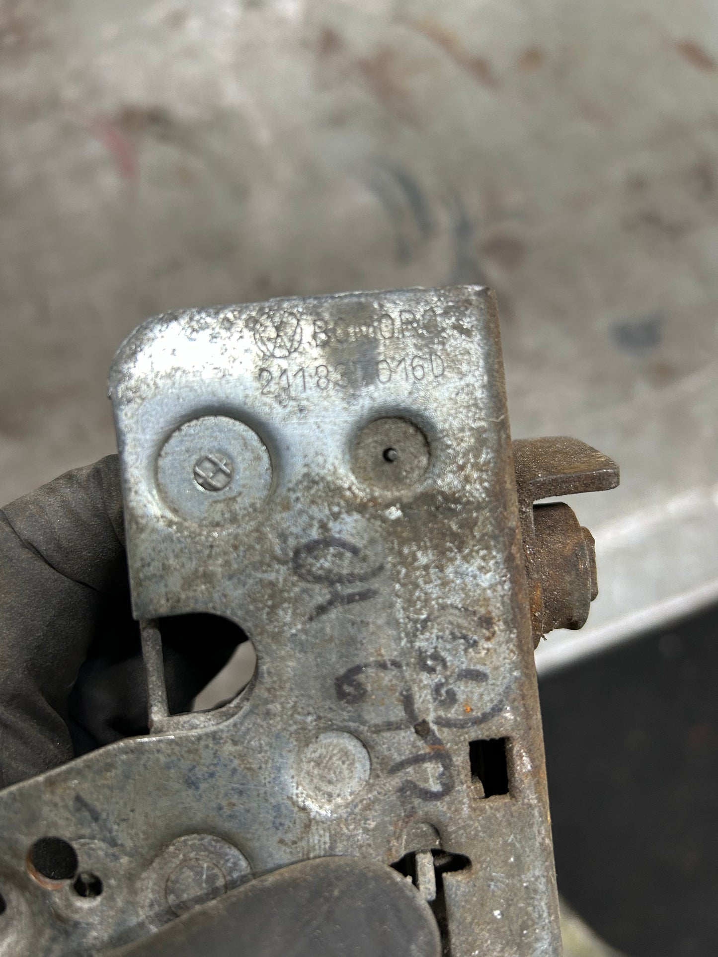 1964-67 Type 2 Split Bus Right Front Door Latch