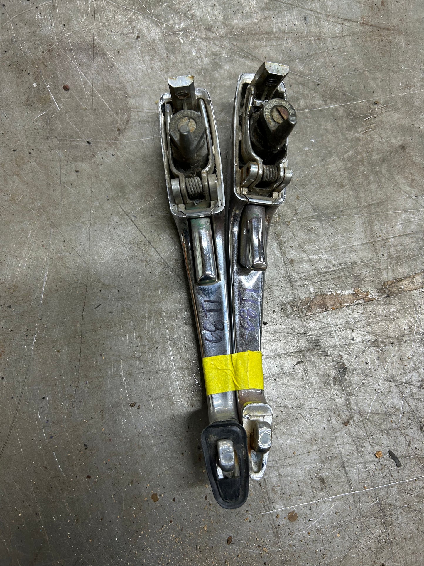 1968-72 Type 1 Beetle Exterior Door Handle Pair Matched Key Codes