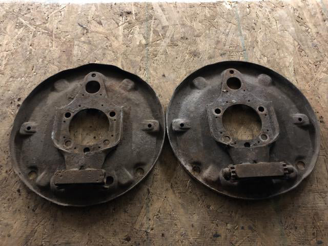 1971-79 Super Beetle Front Drum Brake Backing Plate Pair