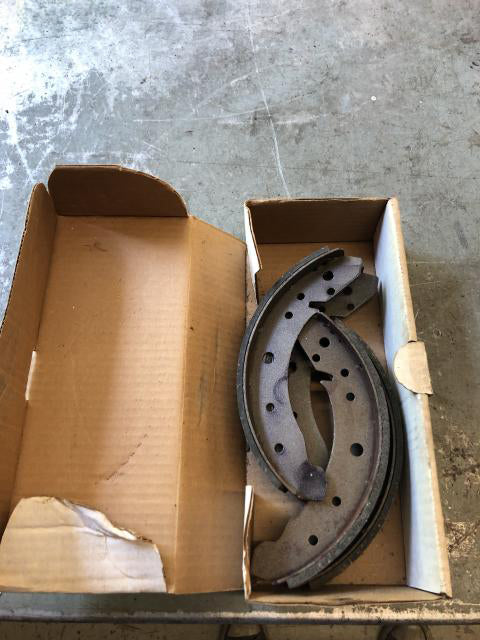 NOS 1958-64 Type 1 Beetle Rear Brake Shoes