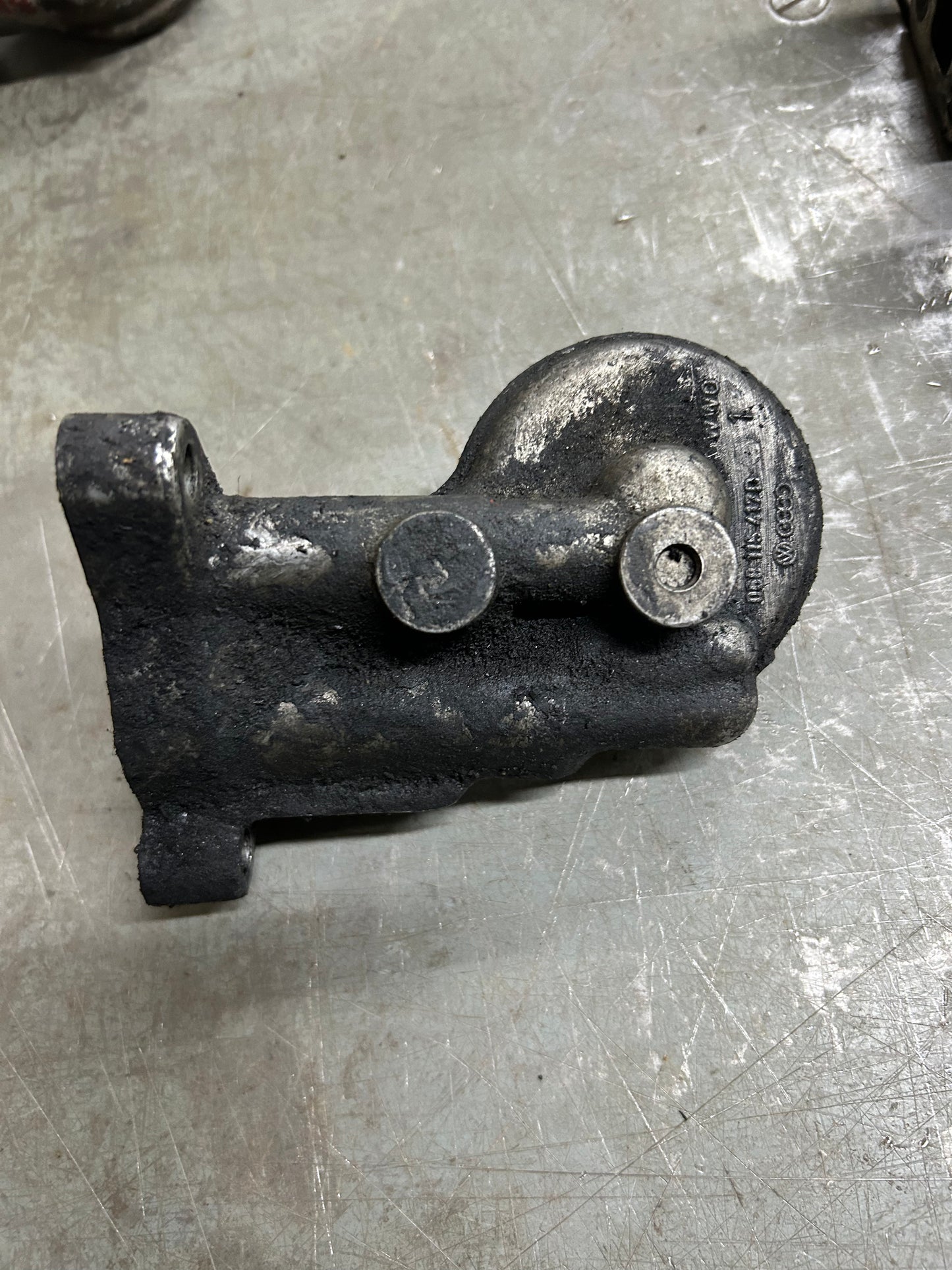 1977-85 Dasher/Audi 400 Diesel Oil Filter Mount Housing