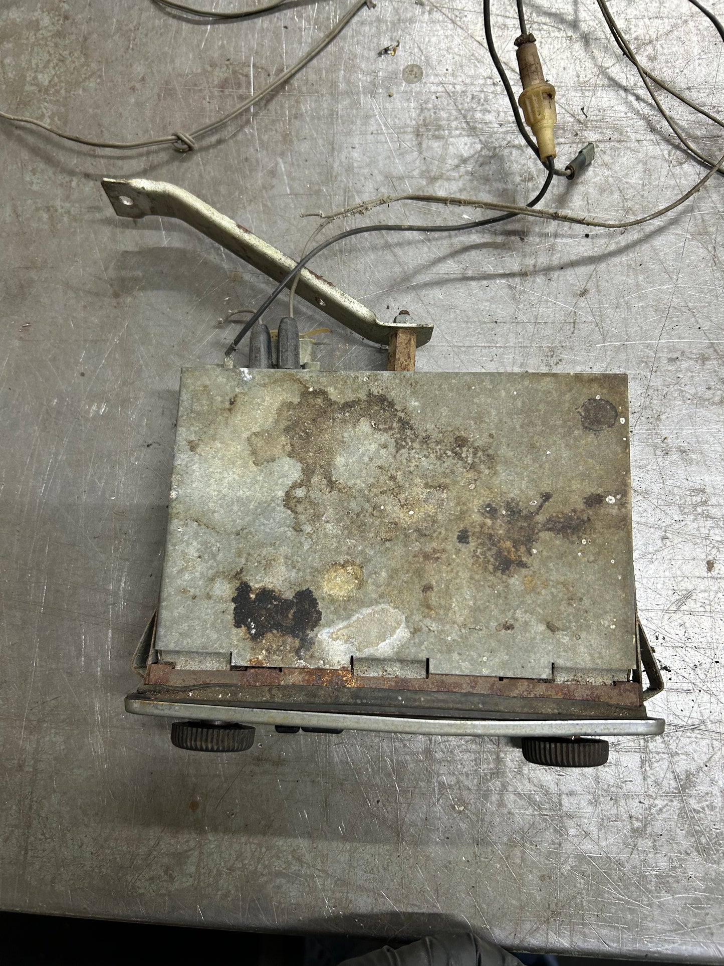 Grundig Emden LMU Radio