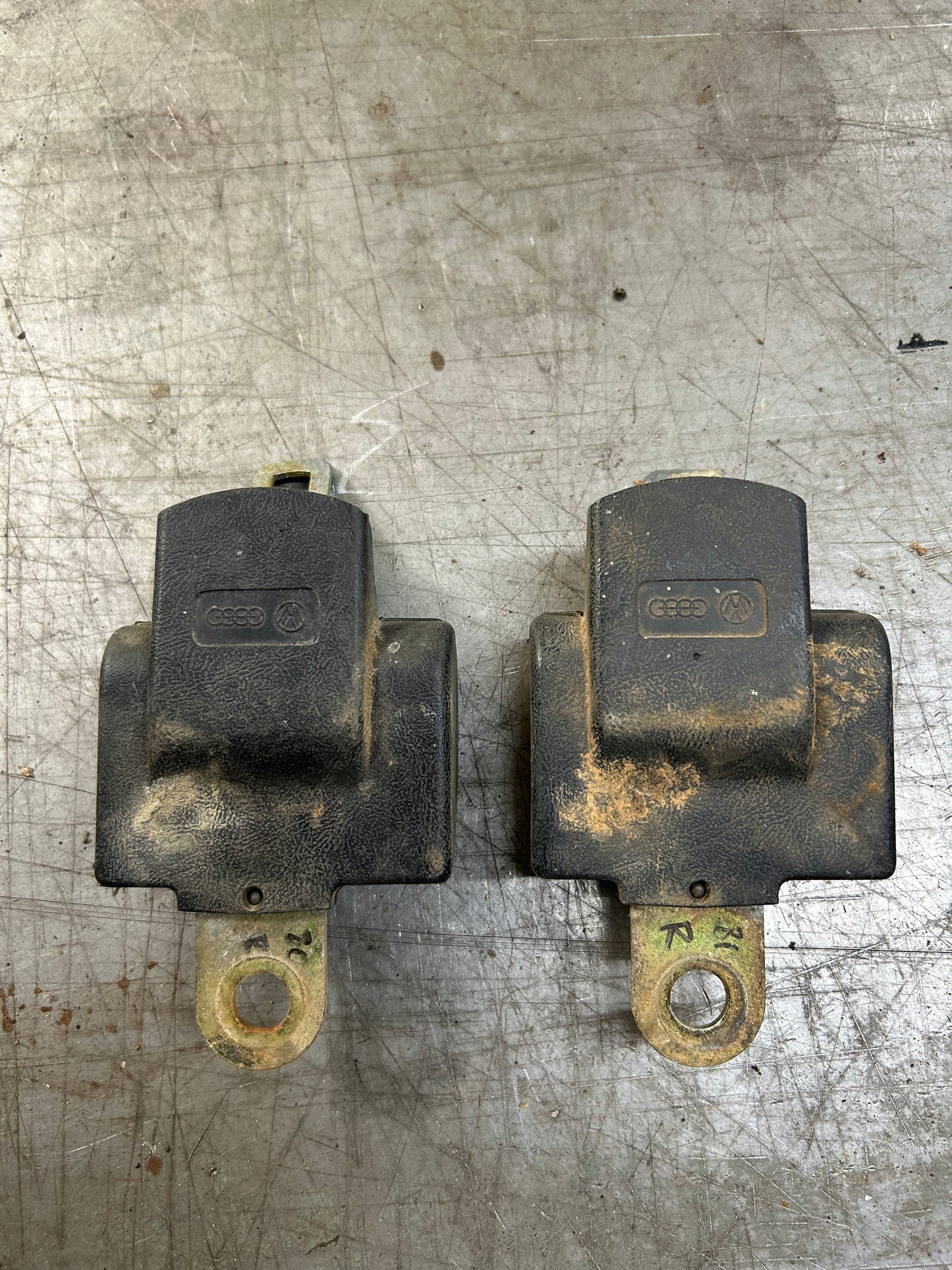 1979-80 MK1 Rabbit Rear Seat Belt Retractor Pair