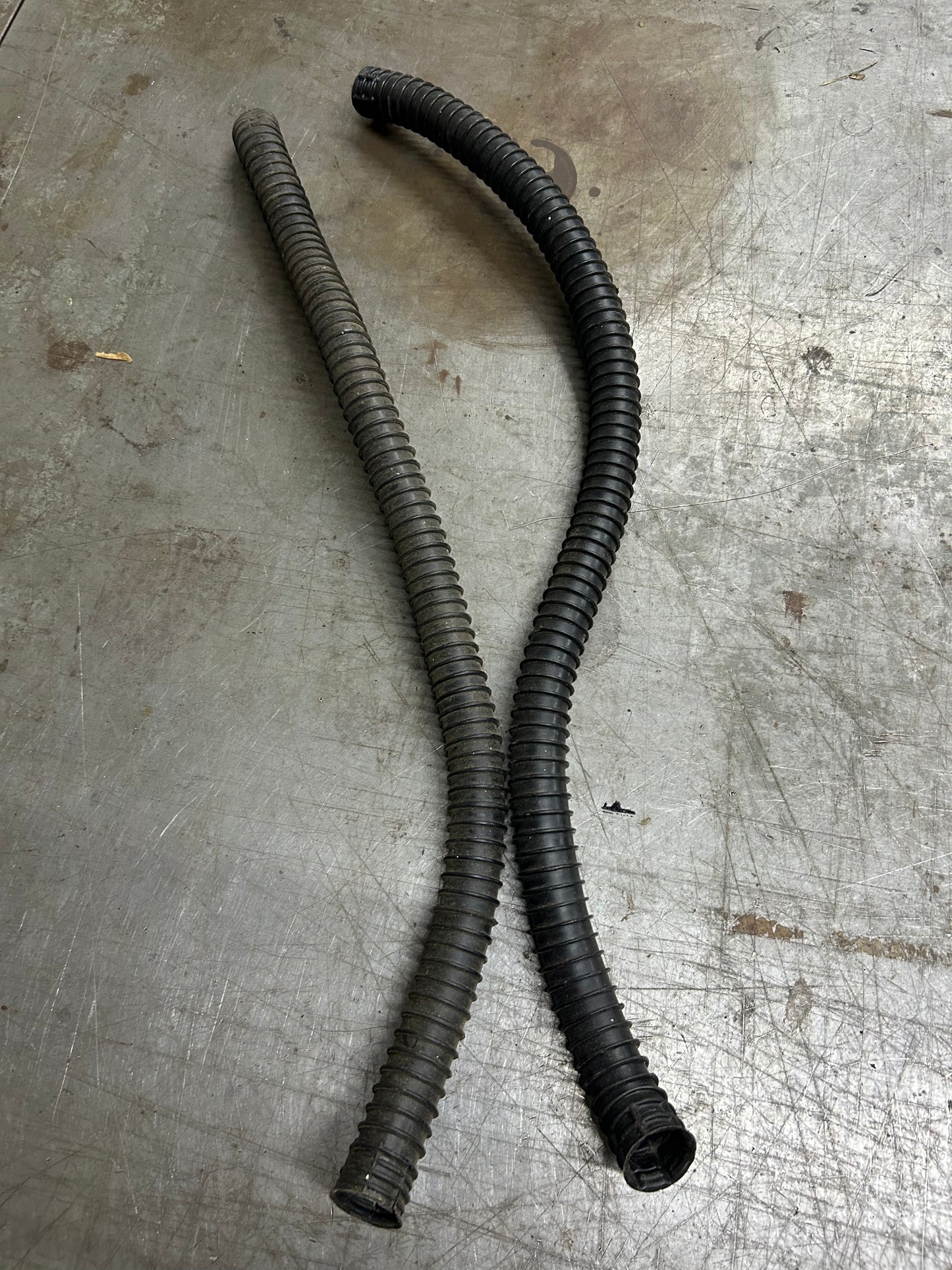 1968-77 Standard Beetle Center Defrost Duct Tubes