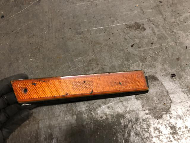 1985-92 MK2 Jetta/Golf/GTI Right Marker Light