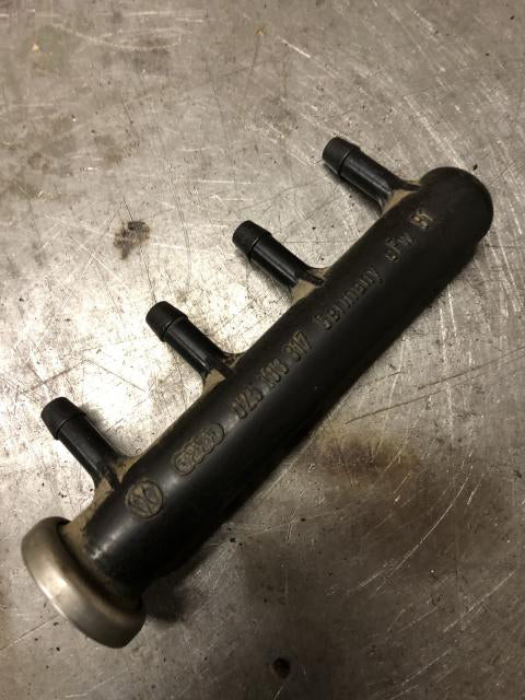 1983-91 Vanagon Fuel Rail