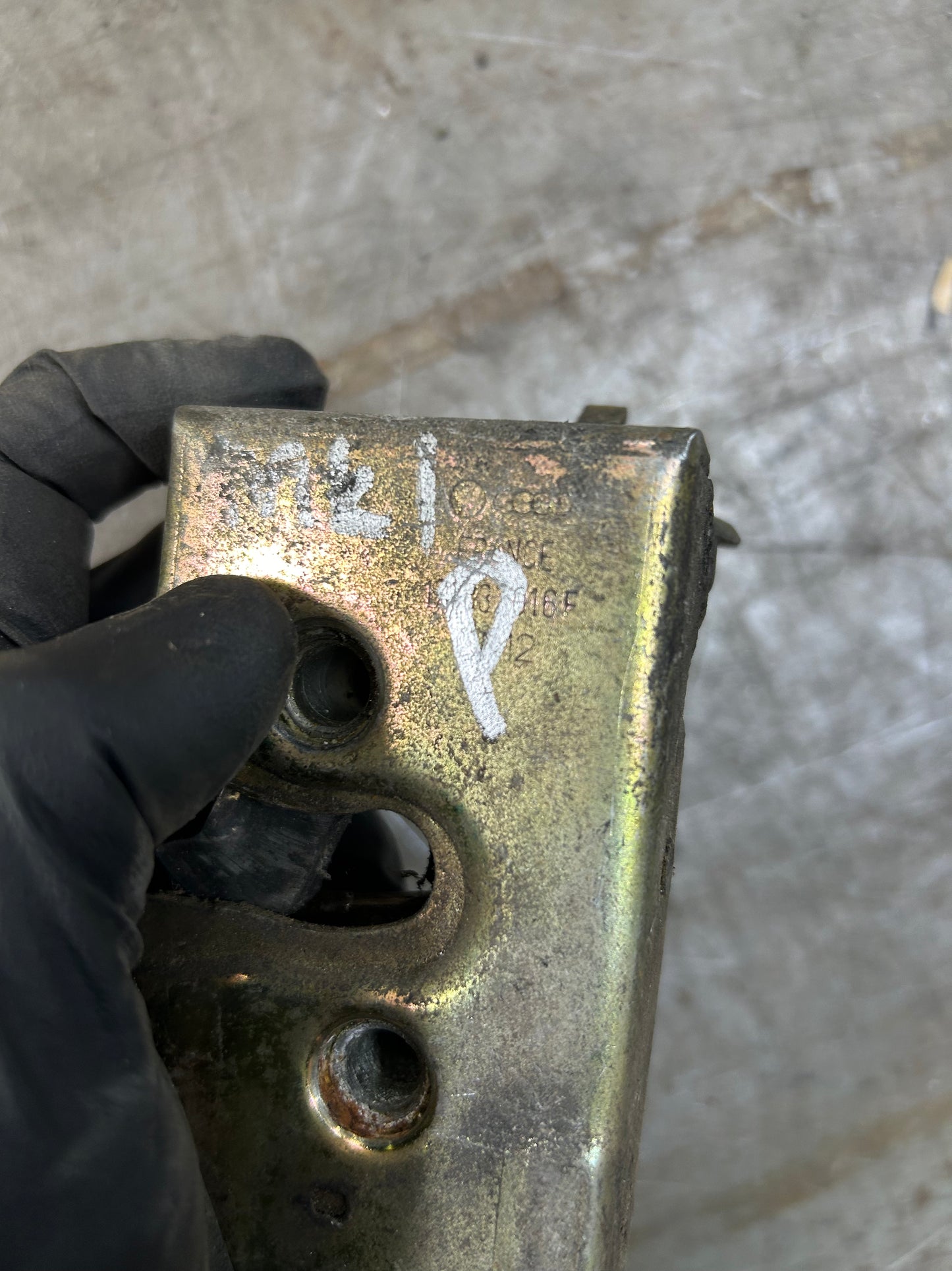 1974-84 MK1 Rabbit/Jetta/Caddy Right Front Door Latch