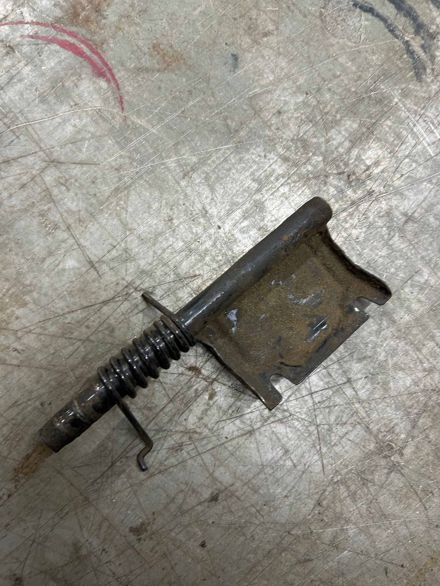 Early 36/40HP Aircooled Engine Thermostat Bellows Bracket