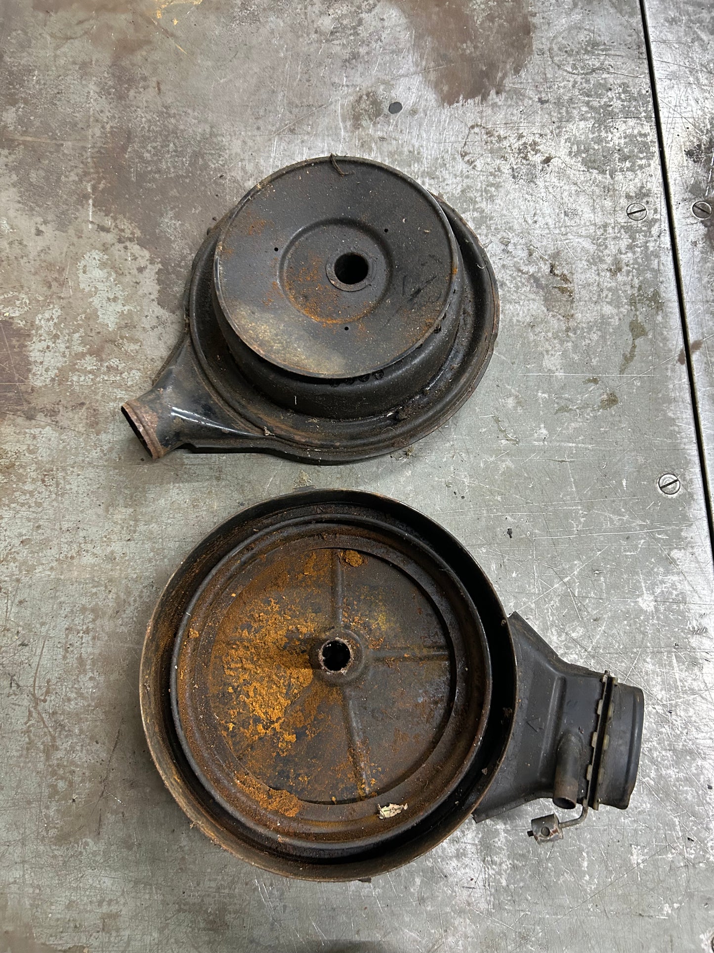 1968-73 Type 3 Oil Bath Air Cleaner