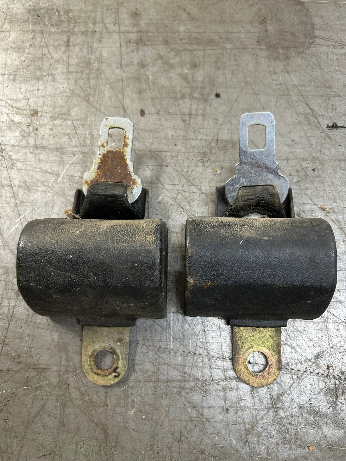 1979-80 MK1 Rabbit Rear Seat Belt Retractor Pair