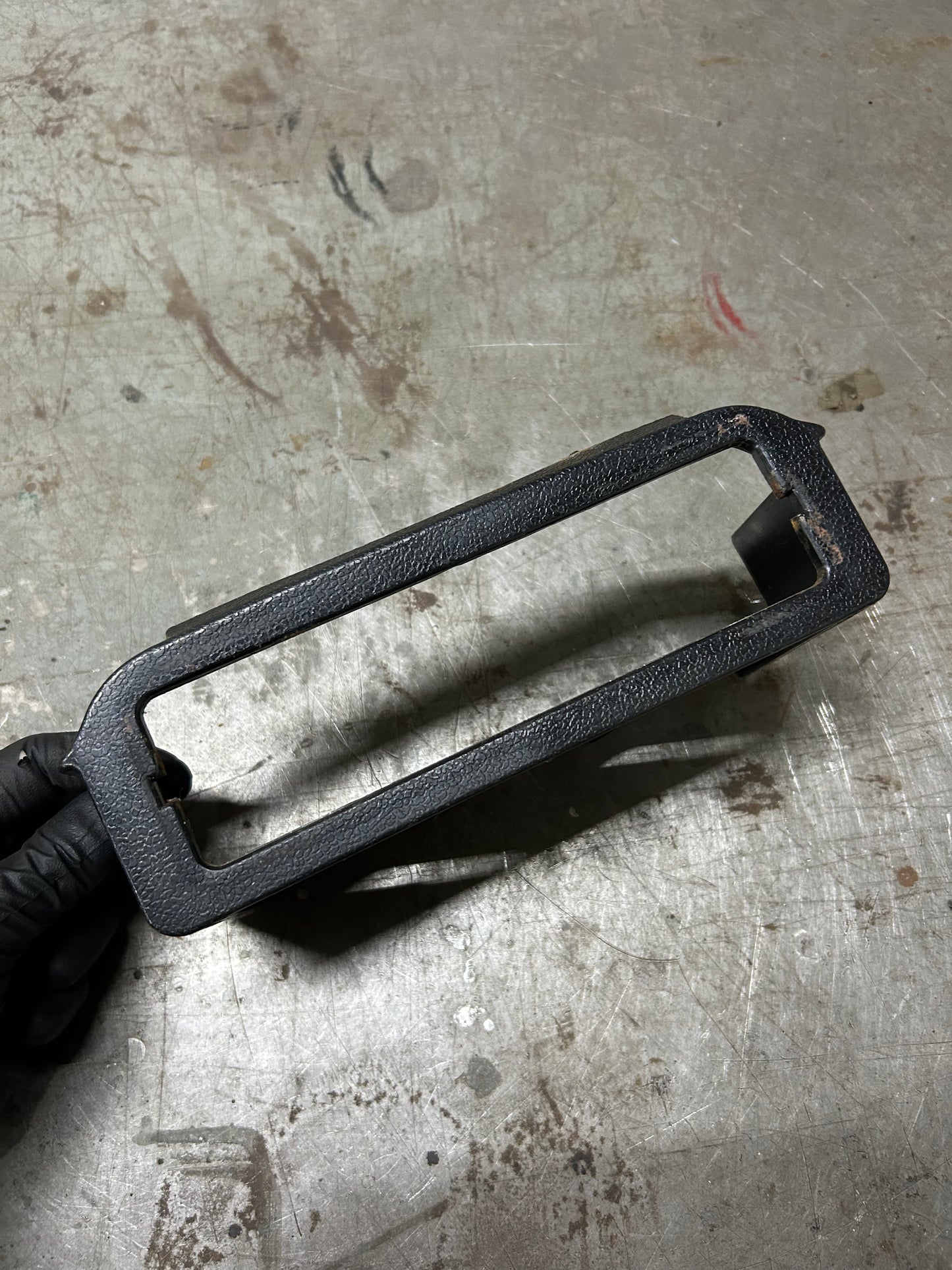 Type 3 Radio Mount Plate
