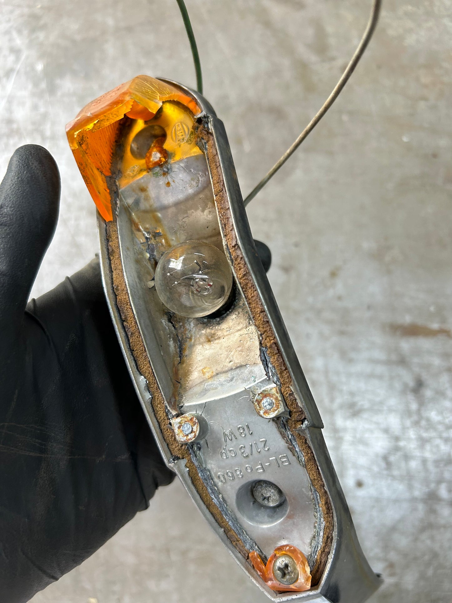 Earlier Model Type 3 Left Front Turn Signal Housing