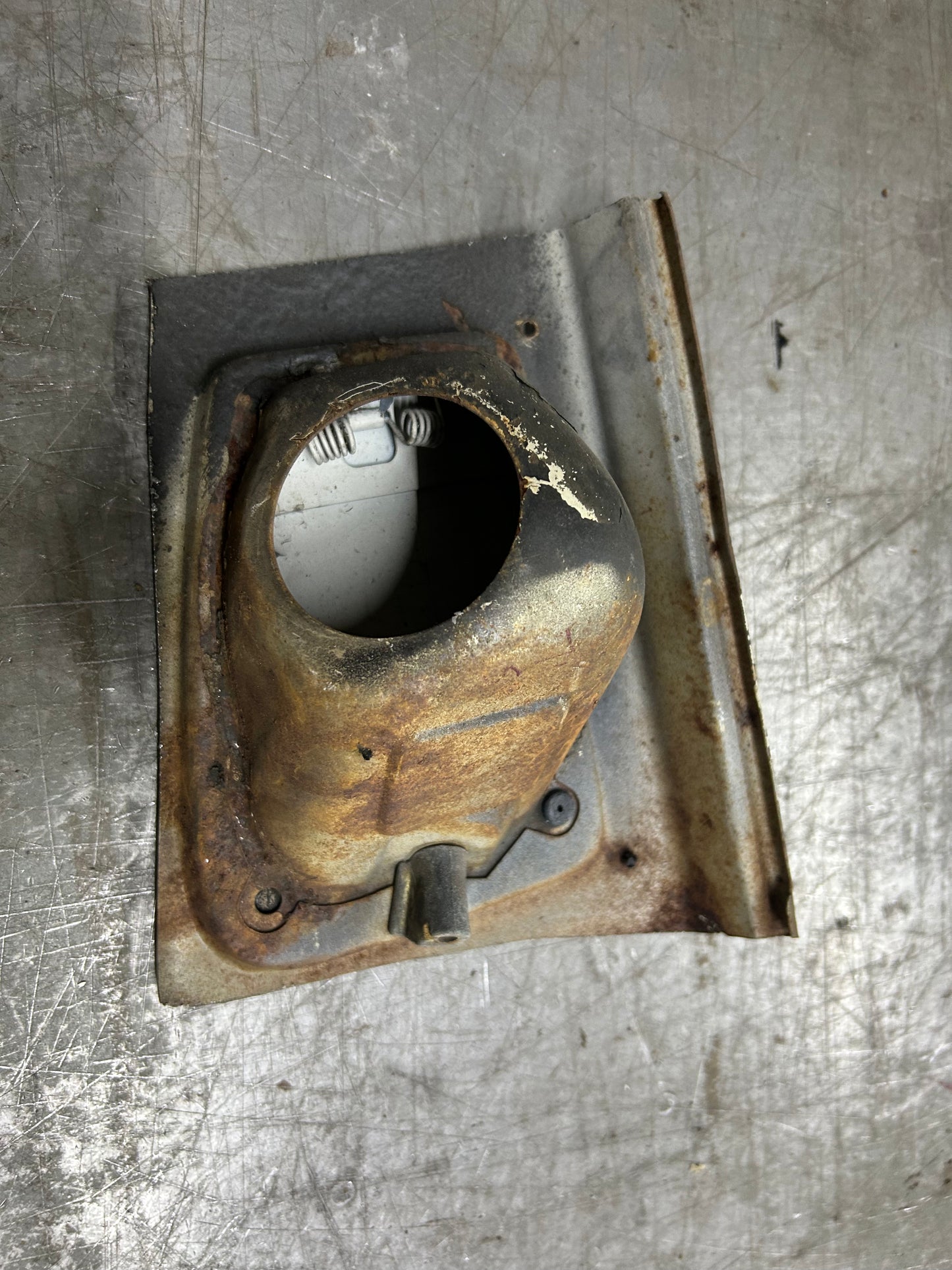 1971-72 Type 1 Beetle Fuel Door Body Section