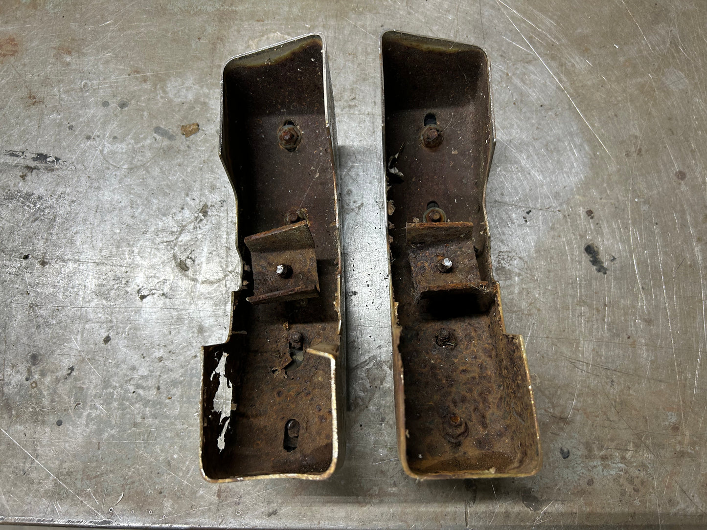 1968-73 Type 1 Beetle Rear Bumperette/Guard Pair