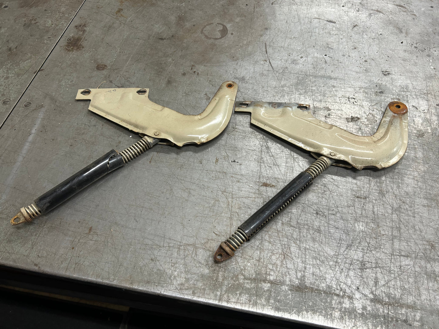 1962-77 Type 1 Standard Beetle Hood Hinge Pair