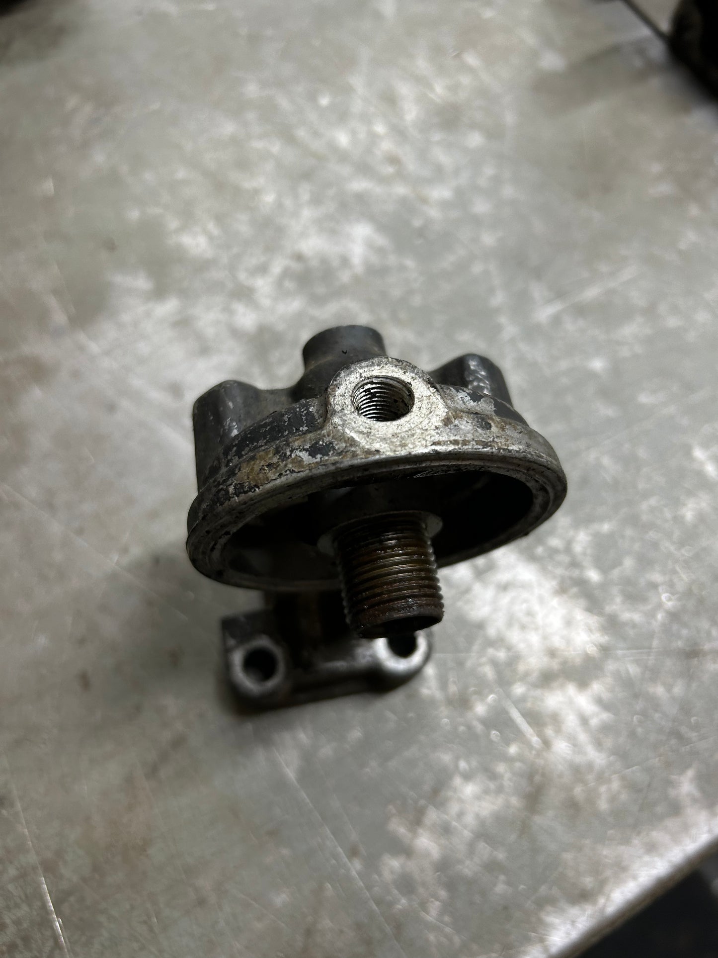 MK1/MK2 Oil Filter Mount Housing