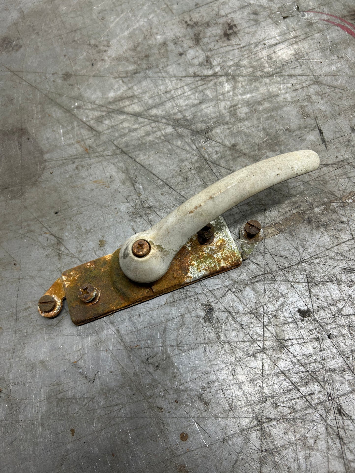 1967-Earlier Type 2 Bus Side Door Latch/Handle