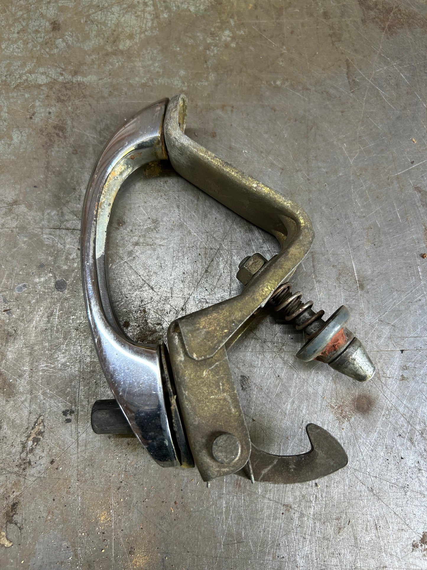1974-79 Type 1 Beetle Front Hood Handle/Latch