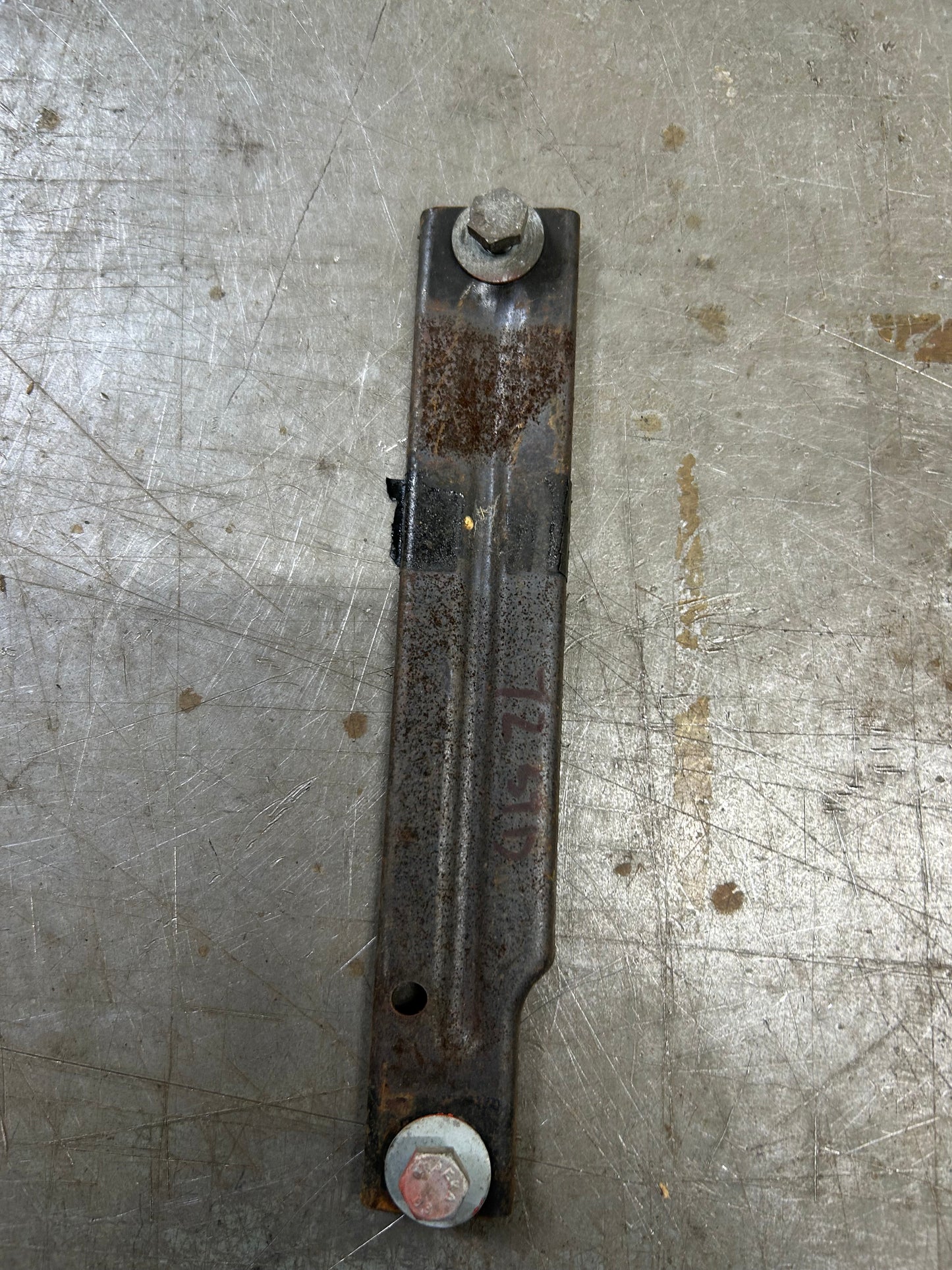 1971-77 Type 1 Standard Beetle Dash Support Bracket