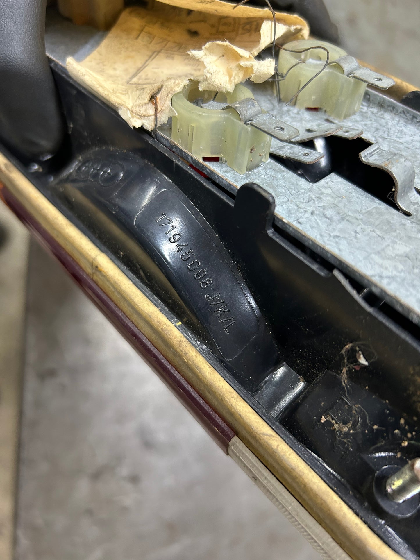 1974-92 MK1 Rabbit/Cabby Right Taillight