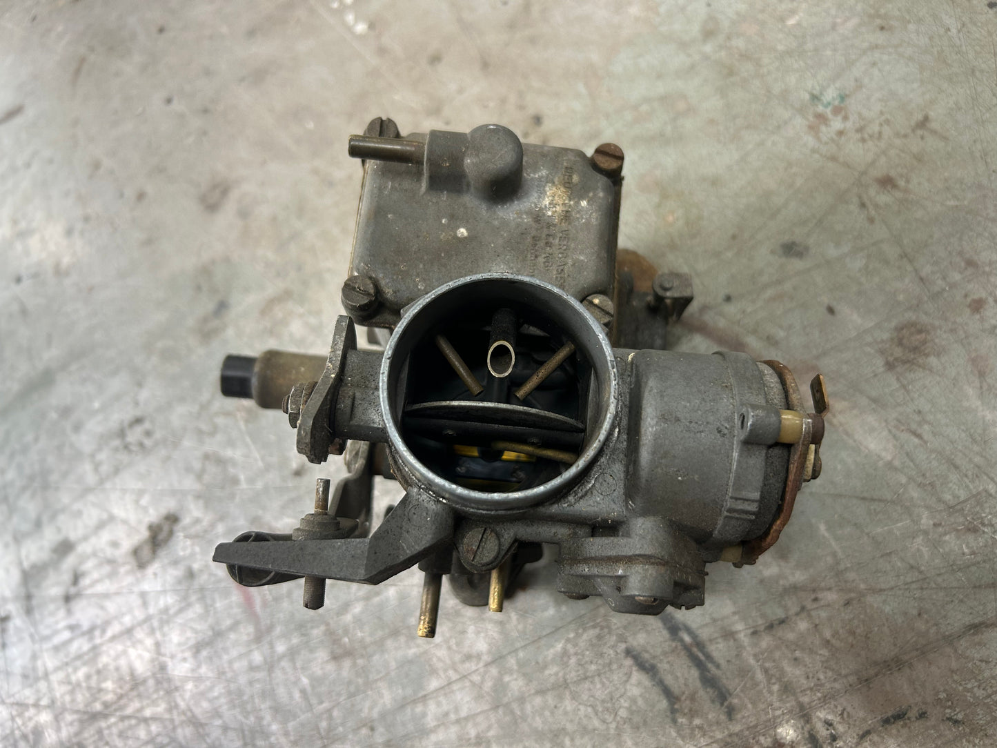 1600cc Type 1/2/Ghia Solex 34 Pict 3 Carb