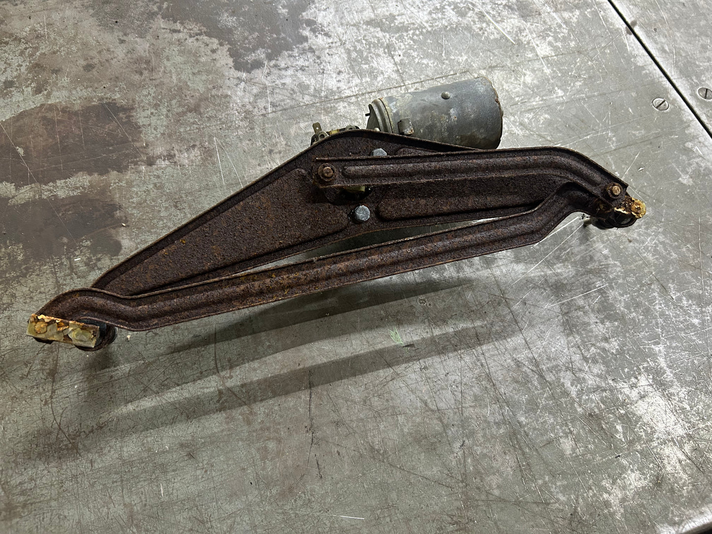 1970-71 Type 1 Beetle Wiper Assembly Parts
