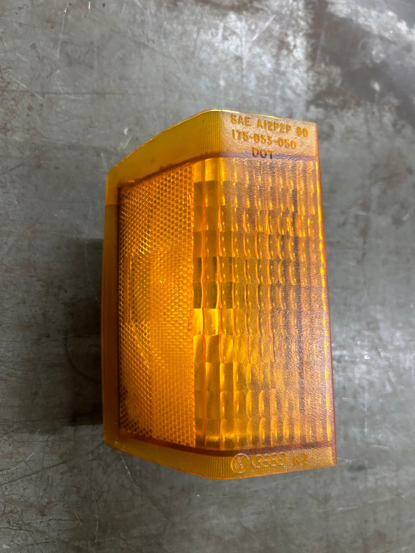 1981-84 MK1 Rabbit/Caddy Right Front Marker Light