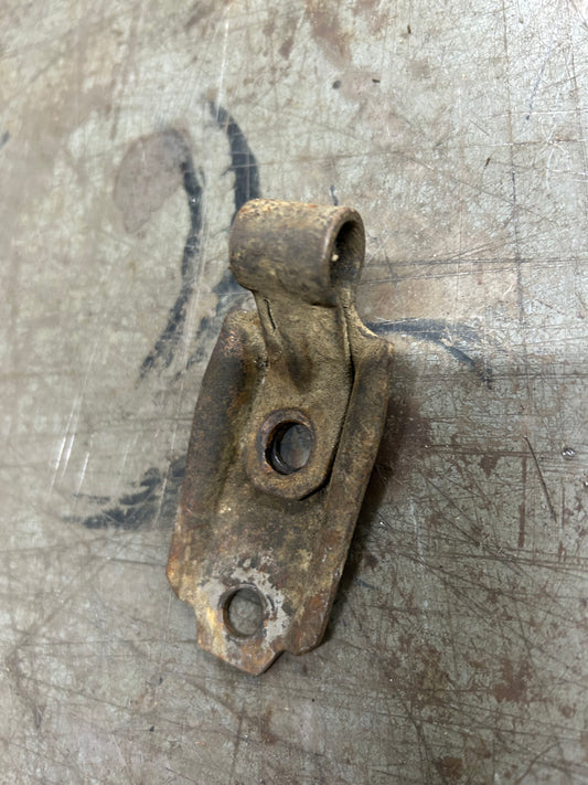 Type 1/3/Ghia IRS Transaxle Clutch Bowden Tube Brracket
