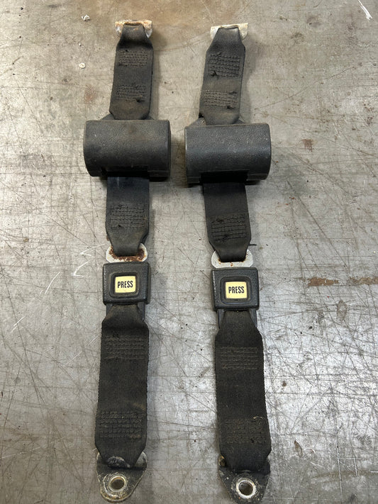 1981-84 Late Westy MK1 Rabbit Rear Seat Belt Set