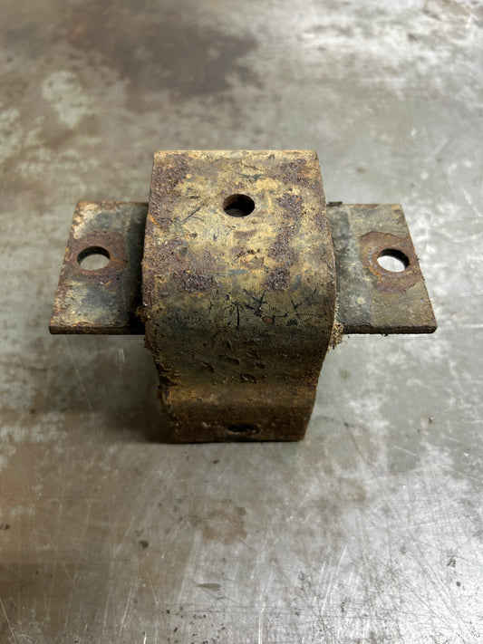 1968-71 Type 2 Baywindow Bus Front Transaxle Mount