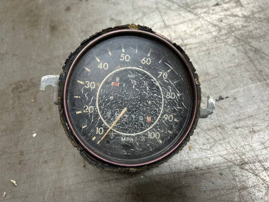 1973 Type 1 Standard Beetle Speedometer