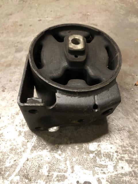 NOS 1985-92 MK2 Golf/Jetta/Passat Motor Mount