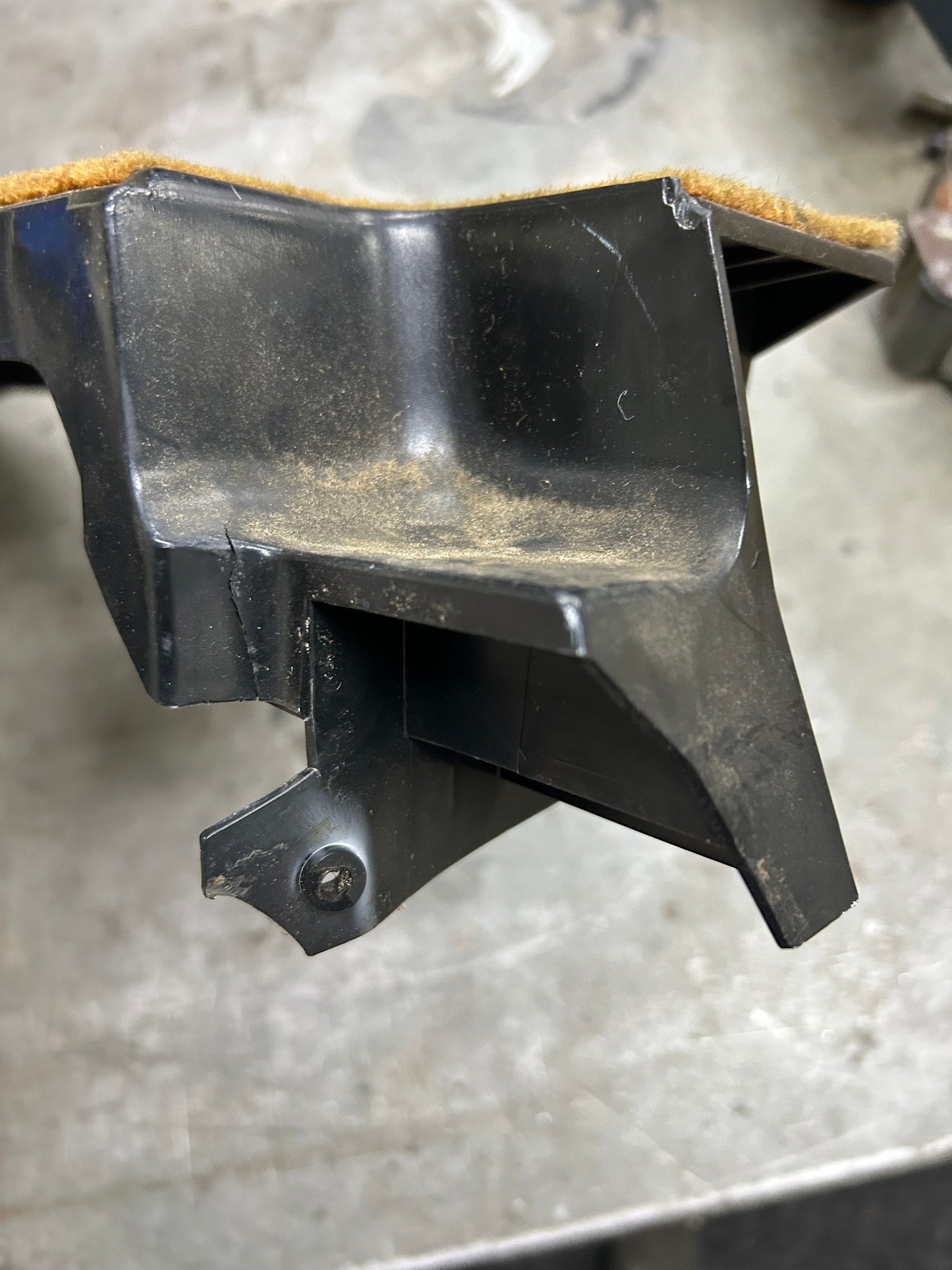 1974-84 MK1 Rabbit Right Parcel Shelf Speaker Tray